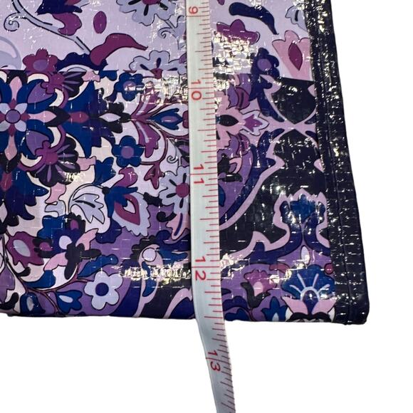 Vera Bradley Wine Gift Bags Set of 2 One Purple and One Blue.  NWOT - Picture 3 of 3